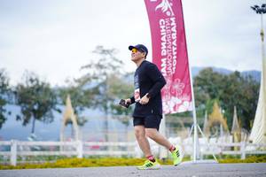 BIB: 
                            <button type="button" onclick="openModal(27833329)" class="btn btn-primary btn-sm float-right btn-popup" data-toggle="modal" data-target=".modal-high-quality">
                        <i class="fas fa-shopping-cart"></i> Add to Cart
                    </button>
                                            <button type="button" onclick="isThisMe(27833329, true)" class="btn btn-success btn-sm float-right btn-popup btn-isme hidden" data-toggle="tooltip" data-placement="bottom" title="นี่คือรูปของคุณใช่ไหม คลิกที่นี่เพื่อเอาเข้าอัลบั้ม">
                        <i class="fas fa-plus"></i> Add to album
                    </button>
                    <button type="button" onclick="isThisMe(27833329, false)" class="btn btn-warning btn-sm float-right btn-popup btn-isnotme hidden">
                        <i class="fas fa-ban"></i> Remove from album
                    </button>