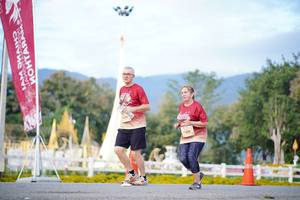 BIB: 
                            <button type="button" onclick="openModal(27849689)" class="btn btn-primary btn-sm float-right btn-popup" data-toggle="modal" data-target=".modal-high-quality">
                        <i class="fas fa-shopping-cart"></i> Add to Cart
                    </button>
                                            <button type="button" onclick="isThisMe(27849689, true)" class="btn btn-success btn-sm float-right btn-popup btn-isme hidden" data-toggle="tooltip" data-placement="bottom" title="นี่คือรูปของคุณใช่ไหม คลิกที่นี่เพื่อเอาเข้าอัลบั้ม">
                        <i class="fas fa-plus"></i> Add to album
                    </button>
                    <button type="button" onclick="isThisMe(27849689, false)" class="btn btn-warning btn-sm float-right btn-popup btn-isnotme hidden">
                        <i class="fas fa-ban"></i> Remove from album
                    </button>