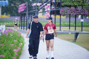 BIB: 
                            <button type="button" onclick="openModal(27864886)" class="btn btn-primary btn-sm float-right btn-popup" data-toggle="modal" data-target=".modal-high-quality">
                        <i class="fas fa-shopping-cart"></i> Add to Cart
                    </button>
                                            <button type="button" onclick="isThisMe(27864886, true)" class="btn btn-success btn-sm float-right btn-popup btn-isme hidden" data-toggle="tooltip" data-placement="bottom" title="นี่คือรูปของคุณใช่ไหม คลิกที่นี่เพื่อเอาเข้าอัลบั้ม">
                        <i class="fas fa-plus"></i> Add to album
                    </button>
                    <button type="button" onclick="isThisMe(27864886, false)" class="btn btn-warning btn-sm float-right btn-popup btn-isnotme hidden">
                        <i class="fas fa-ban"></i> Remove from album
                    </button>