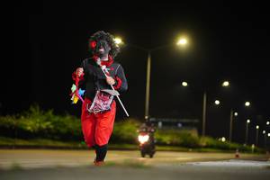 BIB: 
                            <button type="button" onclick="openModal(27912721)" class="btn btn-primary btn-sm float-right btn-popup" data-toggle="modal" data-target=".modal-high-quality">
                        <i class="fas fa-shopping-cart"></i> Add to Cart
                    </button>
                                            <button type="button" onclick="isThisMe(27912721, true)" class="btn btn-success btn-sm float-right btn-popup btn-isme hidden" data-toggle="tooltip" data-placement="bottom" title="นี่คือรูปของคุณใช่ไหม คลิกที่นี่เพื่อเอาเข้าอัลบั้ม">
                        <i class="fas fa-plus"></i> Add to album
                    </button>
                    <button type="button" onclick="isThisMe(27912721, false)" class="btn btn-warning btn-sm float-right btn-popup btn-isnotme hidden">
                        <i class="fas fa-ban"></i> Remove from album
                    </button>