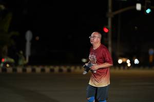 BIB: 
                            <button type="button" onclick="openModal(27875370)" class="btn btn-primary btn-sm float-right btn-popup" data-toggle="modal" data-target=".modal-high-quality">
                        <i class="fas fa-shopping-cart"></i> Add to Cart
                    </button>
                                            <button type="button" onclick="isThisMe(27875370, true)" class="btn btn-success btn-sm float-right btn-popup btn-isme hidden" data-toggle="tooltip" data-placement="bottom" title="นี่คือรูปของคุณใช่ไหม คลิกที่นี่เพื่อเอาเข้าอัลบั้ม">
                        <i class="fas fa-plus"></i> Add to album
                    </button>
                    <button type="button" onclick="isThisMe(27875370, false)" class="btn btn-warning btn-sm float-right btn-popup btn-isnotme hidden">
                        <i class="fas fa-ban"></i> Remove from album
                    </button>