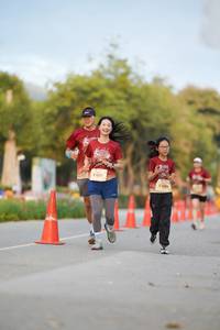 BIB: 
                            <button type="button" onclick="openModal(27903675)" class="btn btn-primary btn-sm float-right btn-popup" data-toggle="modal" data-target=".modal-high-quality">
                        <i class="fas fa-shopping-cart"></i> Add to Cart
                    </button>
                                            <button type="button" onclick="isThisMe(27903675, true)" class="btn btn-success btn-sm float-right btn-popup btn-isme hidden" data-toggle="tooltip" data-placement="bottom" title="นี่คือรูปของคุณใช่ไหม คลิกที่นี่เพื่อเอาเข้าอัลบั้ม">
                        <i class="fas fa-plus"></i> Add to album
                    </button>
                    <button type="button" onclick="isThisMe(27903675, false)" class="btn btn-warning btn-sm float-right btn-popup btn-isnotme hidden">
                        <i class="fas fa-ban"></i> Remove from album
                    </button>