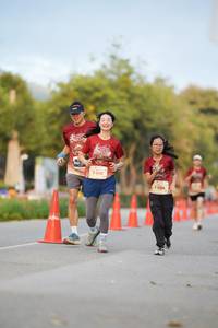 BIB: 
                            <button type="button" onclick="openModal(27903670)" class="btn btn-primary btn-sm float-right btn-popup" data-toggle="modal" data-target=".modal-high-quality">
                        <i class="fas fa-shopping-cart"></i> Add to Cart
                    </button>
                                            <button type="button" onclick="isThisMe(27903670, true)" class="btn btn-success btn-sm float-right btn-popup btn-isme hidden" data-toggle="tooltip" data-placement="bottom" title="นี่คือรูปของคุณใช่ไหม คลิกที่นี่เพื่อเอาเข้าอัลบั้ม">
                        <i class="fas fa-plus"></i> Add to album
                    </button>
                    <button type="button" onclick="isThisMe(27903670, false)" class="btn btn-warning btn-sm float-right btn-popup btn-isnotme hidden">
                        <i class="fas fa-ban"></i> Remove from album
                    </button>