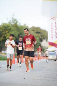 BIB: 
                            <button type="button" onclick="openModal(27898107)" class="btn btn-primary btn-sm float-right btn-popup" data-toggle="modal" data-target=".modal-high-quality">
                        <i class="fas fa-shopping-cart"></i> Add to Cart
                    </button>
                                            <button type="button" onclick="isThisMe(27898107, true)" class="btn btn-success btn-sm float-right btn-popup btn-isme hidden" data-toggle="tooltip" data-placement="bottom" title="นี่คือรูปของคุณใช่ไหม คลิกที่นี่เพื่อเอาเข้าอัลบั้ม">
                        <i class="fas fa-plus"></i> Add to album
                    </button>
                    <button type="button" onclick="isThisMe(27898107, false)" class="btn btn-warning btn-sm float-right btn-popup btn-isnotme hidden">
                        <i class="fas fa-ban"></i> Remove from album
                    </button>