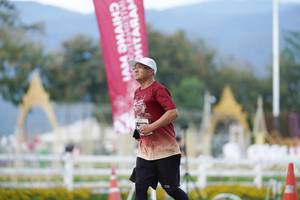 BIB: 
                            <button type="button" onclick="openModal(27903078)" class="btn btn-primary btn-sm float-right btn-popup" data-toggle="modal" data-target=".modal-high-quality">
                        <i class="fas fa-shopping-cart"></i> Add to Cart
                    </button>
                                            <button type="button" onclick="isThisMe(27903078, true)" class="btn btn-success btn-sm float-right btn-popup btn-isme hidden" data-toggle="tooltip" data-placement="bottom" title="นี่คือรูปของคุณใช่ไหม คลิกที่นี่เพื่อเอาเข้าอัลบั้ม">
                        <i class="fas fa-plus"></i> Add to album
                    </button>
                    <button type="button" onclick="isThisMe(27903078, false)" class="btn btn-warning btn-sm float-right btn-popup btn-isnotme hidden">
                        <i class="fas fa-ban"></i> Remove from album
                    </button>