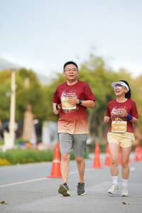 BIB: 
                            <button type="button" onclick="openModal(27903883)" class="btn btn-primary btn-sm float-right btn-popup" data-toggle="modal" data-target=".modal-high-quality">
                        <i class="fas fa-shopping-cart"></i> Add to Cart
                    </button>
                                            <button type="button" onclick="isThisMe(27903883, true)" class="btn btn-success btn-sm float-right btn-popup btn-isme hidden" data-toggle="tooltip" data-placement="bottom" title="นี่คือรูปของคุณใช่ไหม คลิกที่นี่เพื่อเอาเข้าอัลบั้ม">
                        <i class="fas fa-plus"></i> Add to album
                    </button>
                    <button type="button" onclick="isThisMe(27903883, false)" class="btn btn-warning btn-sm float-right btn-popup btn-isnotme hidden">
                        <i class="fas fa-ban"></i> Remove from album
                    </button>