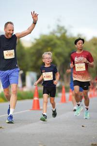 BIB: 
                            <button type="button" onclick="openModal(27903905)" class="btn btn-primary btn-sm float-right btn-popup" data-toggle="modal" data-target=".modal-high-quality">
                        <i class="fas fa-shopping-cart"></i> Add to Cart
                    </button>
                                            <button type="button" onclick="isThisMe(27903905, true)" class="btn btn-success btn-sm float-right btn-popup btn-isme hidden" data-toggle="tooltip" data-placement="bottom" title="นี่คือรูปของคุณใช่ไหม คลิกที่นี่เพื่อเอาเข้าอัลบั้ม">
                        <i class="fas fa-plus"></i> Add to album
                    </button>
                    <button type="button" onclick="isThisMe(27903905, false)" class="btn btn-warning btn-sm float-right btn-popup btn-isnotme hidden">
                        <i class="fas fa-ban"></i> Remove from album
                    </button>