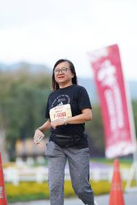 BIB: 
                            <button type="button" onclick="openModal(27903129)" class="btn btn-primary btn-sm float-right btn-popup" data-toggle="modal" data-target=".modal-high-quality">
                        <i class="fas fa-shopping-cart"></i> Add to Cart
                    </button>
                                            <button type="button" onclick="isThisMe(27903129, true)" class="btn btn-success btn-sm float-right btn-popup btn-isme hidden" data-toggle="tooltip" data-placement="bottom" title="นี่คือรูปของคุณใช่ไหม คลิกที่นี่เพื่อเอาเข้าอัลบั้ม">
                        <i class="fas fa-plus"></i> Add to album
                    </button>
                    <button type="button" onclick="isThisMe(27903129, false)" class="btn btn-warning btn-sm float-right btn-popup btn-isnotme hidden">
                        <i class="fas fa-ban"></i> Remove from album
                    </button>