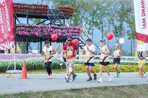 BIB: 
                            <button type="button" onclick="openModal(27910516)" class="btn btn-primary btn-sm float-right btn-popup" data-toggle="modal" data-target=".modal-high-quality">
                        <i class="fas fa-shopping-cart"></i> Add to Cart
                    </button>
                                            <button type="button" onclick="isThisMe(27910516, true)" class="btn btn-success btn-sm float-right btn-popup btn-isme hidden" data-toggle="tooltip" data-placement="bottom" title="นี่คือรูปของคุณใช่ไหม คลิกที่นี่เพื่อเอาเข้าอัลบั้ม">
                        <i class="fas fa-plus"></i> Add to album
                    </button>
                    <button type="button" onclick="isThisMe(27910516, false)" class="btn btn-warning btn-sm float-right btn-popup btn-isnotme hidden">
                        <i class="fas fa-ban"></i> Remove from album
                    </button>