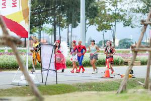 BIB: 
                            <button type="button" onclick="openModal(27911124)" class="btn btn-primary btn-sm float-right btn-popup" data-toggle="modal" data-target=".modal-high-quality">
                        <i class="fas fa-shopping-cart"></i> Add to Cart
                    </button>
                                            <button type="button" onclick="isThisMe(27911124, true)" class="btn btn-success btn-sm float-right btn-popup btn-isme hidden" data-toggle="tooltip" data-placement="bottom" title="นี่คือรูปของคุณใช่ไหม คลิกที่นี่เพื่อเอาเข้าอัลบั้ม">
                        <i class="fas fa-plus"></i> Add to album
                    </button>
                    <button type="button" onclick="isThisMe(27911124, false)" class="btn btn-warning btn-sm float-right btn-popup btn-isnotme hidden">
                        <i class="fas fa-ban"></i> Remove from album
                    </button>