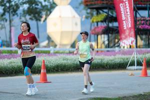 BIB: 
                            <button type="button" onclick="openModal(27909142)" class="btn btn-primary btn-sm float-right btn-popup" data-toggle="modal" data-target=".modal-high-quality">
                        <i class="fas fa-shopping-cart"></i> Add to Cart
                    </button>
                                            <button type="button" onclick="isThisMe(27909142, true)" class="btn btn-success btn-sm float-right btn-popup btn-isme hidden" data-toggle="tooltip" data-placement="bottom" title="นี่คือรูปของคุณใช่ไหม คลิกที่นี่เพื่อเอาเข้าอัลบั้ม">
                        <i class="fas fa-plus"></i> Add to album
                    </button>
                    <button type="button" onclick="isThisMe(27909142, false)" class="btn btn-warning btn-sm float-right btn-popup btn-isnotme hidden">
                        <i class="fas fa-ban"></i> Remove from album
                    </button>