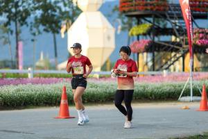 BIB: 
                            <button type="button" onclick="openModal(27909538)" class="btn btn-primary btn-sm float-right btn-popup" data-toggle="modal" data-target=".modal-high-quality">
                        <i class="fas fa-shopping-cart"></i> Add to Cart
                    </button>
                                            <button type="button" onclick="isThisMe(27909538, true)" class="btn btn-success btn-sm float-right btn-popup btn-isme hidden" data-toggle="tooltip" data-placement="bottom" title="นี่คือรูปของคุณใช่ไหม คลิกที่นี่เพื่อเอาเข้าอัลบั้ม">
                        <i class="fas fa-plus"></i> Add to album
                    </button>
                    <button type="button" onclick="isThisMe(27909538, false)" class="btn btn-warning btn-sm float-right btn-popup btn-isnotme hidden">
                        <i class="fas fa-ban"></i> Remove from album
                    </button>