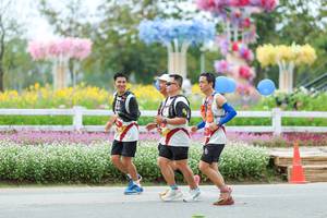 BIB: 
                            <button type="button" onclick="openModal(27911168)" class="btn btn-primary btn-sm float-right btn-popup" data-toggle="modal" data-target=".modal-high-quality">
                        <i class="fas fa-shopping-cart"></i> Add to Cart
                    </button>
                                            <button type="button" onclick="isThisMe(27911168, true)" class="btn btn-success btn-sm float-right btn-popup btn-isme hidden" data-toggle="tooltip" data-placement="bottom" title="นี่คือรูปของคุณใช่ไหม คลิกที่นี่เพื่อเอาเข้าอัลบั้ม">
                        <i class="fas fa-plus"></i> Add to album
                    </button>
                    <button type="button" onclick="isThisMe(27911168, false)" class="btn btn-warning btn-sm float-right btn-popup btn-isnotme hidden">
                        <i class="fas fa-ban"></i> Remove from album
                    </button>