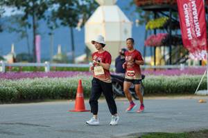 BIB: 
                            <button type="button" onclick="openModal(27909889)" class="btn btn-primary btn-sm float-right btn-popup" data-toggle="modal" data-target=".modal-high-quality">
                        <i class="fas fa-shopping-cart"></i> Add to Cart
                    </button>
                                            <button type="button" onclick="isThisMe(27909889, true)" class="btn btn-success btn-sm float-right btn-popup btn-isme hidden" data-toggle="tooltip" data-placement="bottom" title="นี่คือรูปของคุณใช่ไหม คลิกที่นี่เพื่อเอาเข้าอัลบั้ม">
                        <i class="fas fa-plus"></i> Add to album
                    </button>
                    <button type="button" onclick="isThisMe(27909889, false)" class="btn btn-warning btn-sm float-right btn-popup btn-isnotme hidden">
                        <i class="fas fa-ban"></i> Remove from album
                    </button>