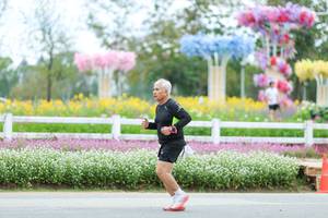 BIB: 
                            <button type="button" onclick="openModal(27911094)" class="btn btn-primary btn-sm float-right btn-popup" data-toggle="modal" data-target=".modal-high-quality">
                        <i class="fas fa-shopping-cart"></i> Add to Cart
                    </button>
                                            <button type="button" onclick="isThisMe(27911094, true)" class="btn btn-success btn-sm float-right btn-popup btn-isme hidden" data-toggle="tooltip" data-placement="bottom" title="นี่คือรูปของคุณใช่ไหม คลิกที่นี่เพื่อเอาเข้าอัลบั้ม">
                        <i class="fas fa-plus"></i> Add to album
                    </button>
                    <button type="button" onclick="isThisMe(27911094, false)" class="btn btn-warning btn-sm float-right btn-popup btn-isnotme hidden">
                        <i class="fas fa-ban"></i> Remove from album
                    </button>