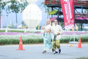 BIB: 
                            <button type="button" onclick="openModal(27910357)" class="btn btn-primary btn-sm float-right btn-popup" data-toggle="modal" data-target=".modal-high-quality">
                        <i class="fas fa-shopping-cart"></i> Add to Cart
                    </button>
                                            <button type="button" onclick="isThisMe(27910357, true)" class="btn btn-success btn-sm float-right btn-popup btn-isme hidden" data-toggle="tooltip" data-placement="bottom" title="นี่คือรูปของคุณใช่ไหม คลิกที่นี่เพื่อเอาเข้าอัลบั้ม">
                        <i class="fas fa-plus"></i> Add to album
                    </button>
                    <button type="button" onclick="isThisMe(27910357, false)" class="btn btn-warning btn-sm float-right btn-popup btn-isnotme hidden">
                        <i class="fas fa-ban"></i> Remove from album
                    </button>