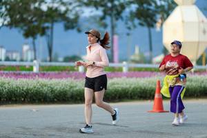 BIB: 
                            <button type="button" onclick="openModal(27909758)" class="btn btn-primary btn-sm float-right btn-popup" data-toggle="modal" data-target=".modal-high-quality">
                        <i class="fas fa-shopping-cart"></i> Add to Cart
                    </button>
                                            <button type="button" onclick="isThisMe(27909758, true)" class="btn btn-success btn-sm float-right btn-popup btn-isme hidden" data-toggle="tooltip" data-placement="bottom" title="นี่คือรูปของคุณใช่ไหม คลิกที่นี่เพื่อเอาเข้าอัลบั้ม">
                        <i class="fas fa-plus"></i> Add to album
                    </button>
                    <button type="button" onclick="isThisMe(27909758, false)" class="btn btn-warning btn-sm float-right btn-popup btn-isnotme hidden">
                        <i class="fas fa-ban"></i> Remove from album
                    </button>