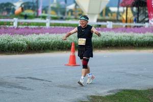 BIB: 
                            <button type="button" onclick="openModal(27910089)" class="btn btn-primary btn-sm float-right btn-popup" data-toggle="modal" data-target=".modal-high-quality">
                        <i class="fas fa-shopping-cart"></i> Add to Cart
                    </button>
                                            <button type="button" onclick="isThisMe(27910089, true)" class="btn btn-success btn-sm float-right btn-popup btn-isme hidden" data-toggle="tooltip" data-placement="bottom" title="นี่คือรูปของคุณใช่ไหม คลิกที่นี่เพื่อเอาเข้าอัลบั้ม">
                        <i class="fas fa-plus"></i> Add to album
                    </button>
                    <button type="button" onclick="isThisMe(27910089, false)" class="btn btn-warning btn-sm float-right btn-popup btn-isnotme hidden">
                        <i class="fas fa-ban"></i> Remove from album
                    </button>