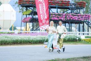 BIB: 
                            <button type="button" onclick="openModal(27910355)" class="btn btn-primary btn-sm float-right btn-popup" data-toggle="modal" data-target=".modal-high-quality">
                        <i class="fas fa-shopping-cart"></i> Add to Cart
                    </button>
                                            <button type="button" onclick="isThisMe(27910355, true)" class="btn btn-success btn-sm float-right btn-popup btn-isme hidden" data-toggle="tooltip" data-placement="bottom" title="นี่คือรูปของคุณใช่ไหม คลิกที่นี่เพื่อเอาเข้าอัลบั้ม">
                        <i class="fas fa-plus"></i> Add to album
                    </button>
                    <button type="button" onclick="isThisMe(27910355, false)" class="btn btn-warning btn-sm float-right btn-popup btn-isnotme hidden">
                        <i class="fas fa-ban"></i> Remove from album
                    </button>