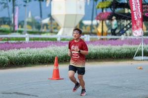 BIB: 
                            <button type="button" onclick="openModal(27910081)" class="btn btn-primary btn-sm float-right btn-popup" data-toggle="modal" data-target=".modal-high-quality">
                        <i class="fas fa-shopping-cart"></i> Add to Cart
                    </button>
                                            <button type="button" onclick="isThisMe(27910081, true)" class="btn btn-success btn-sm float-right btn-popup btn-isme hidden" data-toggle="tooltip" data-placement="bottom" title="นี่คือรูปของคุณใช่ไหม คลิกที่นี่เพื่อเอาเข้าอัลบั้ม">
                        <i class="fas fa-plus"></i> Add to album
                    </button>
                    <button type="button" onclick="isThisMe(27910081, false)" class="btn btn-warning btn-sm float-right btn-popup btn-isnotme hidden">
                        <i class="fas fa-ban"></i> Remove from album
                    </button>