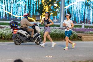 BIB: 
                            <button type="button" onclick="openModal(27907524)" class="btn btn-primary btn-sm float-right btn-popup" data-toggle="modal" data-target=".modal-high-quality">
                        <i class="fas fa-shopping-cart"></i> Add to Cart
                    </button>
                                            <button type="button" onclick="isThisMe(27907524, true)" class="btn btn-success btn-sm float-right btn-popup btn-isme hidden" data-toggle="tooltip" data-placement="bottom" title="นี่คือรูปของคุณใช่ไหม คลิกที่นี่เพื่อเอาเข้าอัลบั้ม">
                        <i class="fas fa-plus"></i> Add to album
                    </button>
                    <button type="button" onclick="isThisMe(27907524, false)" class="btn btn-warning btn-sm float-right btn-popup btn-isnotme hidden">
                        <i class="fas fa-ban"></i> Remove from album
                    </button>