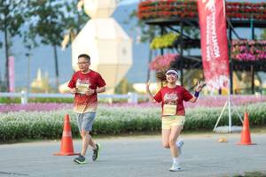 BIB: 
                            <button type="button" onclick="openModal(27909470)" class="btn btn-primary btn-sm float-right btn-popup" data-toggle="modal" data-target=".modal-high-quality">
                        <i class="fas fa-shopping-cart"></i> Add to Cart
                    </button>
                                            <button type="button" onclick="isThisMe(27909470, true)" class="btn btn-success btn-sm float-right btn-popup btn-isme hidden" data-toggle="tooltip" data-placement="bottom" title="นี่คือรูปของคุณใช่ไหม คลิกที่นี่เพื่อเอาเข้าอัลบั้ม">
                        <i class="fas fa-plus"></i> Add to album
                    </button>
                    <button type="button" onclick="isThisMe(27909470, false)" class="btn btn-warning btn-sm float-right btn-popup btn-isnotme hidden">
                        <i class="fas fa-ban"></i> Remove from album
                    </button>