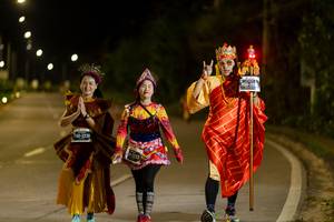 BIB: 
                            <button type="button" onclick="openModal(27906106)" class="btn btn-primary btn-sm float-right btn-popup" data-toggle="modal" data-target=".modal-high-quality">
                        <i class="fas fa-shopping-cart"></i> Add to Cart
                    </button>
                                            <button type="button" onclick="isThisMe(27906106, true)" class="btn btn-success btn-sm float-right btn-popup btn-isme hidden" data-toggle="tooltip" data-placement="bottom" title="นี่คือรูปของคุณใช่ไหม คลิกที่นี่เพื่อเอาเข้าอัลบั้ม">
                        <i class="fas fa-plus"></i> Add to album
                    </button>
                    <button type="button" onclick="isThisMe(27906106, false)" class="btn btn-warning btn-sm float-right btn-popup btn-isnotme hidden">
                        <i class="fas fa-ban"></i> Remove from album
                    </button>