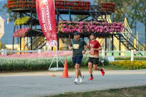 BIB: 
                            <button type="button" onclick="openModal(27909510)" class="btn btn-primary btn-sm float-right btn-popup" data-toggle="modal" data-target=".modal-high-quality">
                        <i class="fas fa-shopping-cart"></i> Add to Cart
                    </button>
                                            <button type="button" onclick="isThisMe(27909510, true)" class="btn btn-success btn-sm float-right btn-popup btn-isme hidden" data-toggle="tooltip" data-placement="bottom" title="นี่คือรูปของคุณใช่ไหม คลิกที่นี่เพื่อเอาเข้าอัลบั้ม">
                        <i class="fas fa-plus"></i> Add to album
                    </button>
                    <button type="button" onclick="isThisMe(27909510, false)" class="btn btn-warning btn-sm float-right btn-popup btn-isnotme hidden">
                        <i class="fas fa-ban"></i> Remove from album
                    </button>