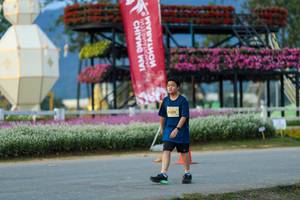 BIB: 
                            <button type="button" onclick="openModal(27909898)" class="btn btn-primary btn-sm float-right btn-popup" data-toggle="modal" data-target=".modal-high-quality">
                        <i class="fas fa-shopping-cart"></i> Add to Cart
                    </button>
                                            <button type="button" onclick="isThisMe(27909898, true)" class="btn btn-success btn-sm float-right btn-popup btn-isme hidden" data-toggle="tooltip" data-placement="bottom" title="นี่คือรูปของคุณใช่ไหม คลิกที่นี่เพื่อเอาเข้าอัลบั้ม">
                        <i class="fas fa-plus"></i> Add to album
                    </button>
                    <button type="button" onclick="isThisMe(27909898, false)" class="btn btn-warning btn-sm float-right btn-popup btn-isnotme hidden">
                        <i class="fas fa-ban"></i> Remove from album
                    </button>