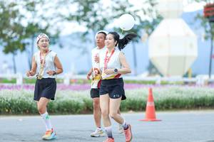 BIB: 
                            <button type="button" onclick="openModal(27910541)" class="btn btn-primary btn-sm float-right btn-popup" data-toggle="modal" data-target=".modal-high-quality">
                        <i class="fas fa-shopping-cart"></i> Add to Cart
                    </button>
                                            <button type="button" onclick="isThisMe(27910541, true)" class="btn btn-success btn-sm float-right btn-popup btn-isme hidden" data-toggle="tooltip" data-placement="bottom" title="นี่คือรูปของคุณใช่ไหม คลิกที่นี่เพื่อเอาเข้าอัลบั้ม">
                        <i class="fas fa-plus"></i> Add to album
                    </button>
                    <button type="button" onclick="isThisMe(27910541, false)" class="btn btn-warning btn-sm float-right btn-popup btn-isnotme hidden">
                        <i class="fas fa-ban"></i> Remove from album
                    </button>