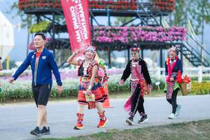 BIB: 
                            <button type="button" onclick="openModal(27910395)" class="btn btn-primary btn-sm float-right btn-popup" data-toggle="modal" data-target=".modal-high-quality">
                        <i class="fas fa-shopping-cart"></i> Add to Cart
                    </button>
                                            <button type="button" onclick="isThisMe(27910395, true)" class="btn btn-success btn-sm float-right btn-popup btn-isme hidden" data-toggle="tooltip" data-placement="bottom" title="นี่คือรูปของคุณใช่ไหม คลิกที่นี่เพื่อเอาเข้าอัลบั้ม">
                        <i class="fas fa-plus"></i> Add to album
                    </button>
                    <button type="button" onclick="isThisMe(27910395, false)" class="btn btn-warning btn-sm float-right btn-popup btn-isnotme hidden">
                        <i class="fas fa-ban"></i> Remove from album
                    </button>