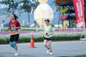 BIB: 
                            <button type="button" onclick="openModal(27909141)" class="btn btn-primary btn-sm float-right btn-popup" data-toggle="modal" data-target=".modal-high-quality">
                        <i class="fas fa-shopping-cart"></i> Add to Cart
                    </button>
                                            <button type="button" onclick="isThisMe(27909141, true)" class="btn btn-success btn-sm float-right btn-popup btn-isme hidden" data-toggle="tooltip" data-placement="bottom" title="นี่คือรูปของคุณใช่ไหม คลิกที่นี่เพื่อเอาเข้าอัลบั้ม">
                        <i class="fas fa-plus"></i> Add to album
                    </button>
                    <button type="button" onclick="isThisMe(27909141, false)" class="btn btn-warning btn-sm float-right btn-popup btn-isnotme hidden">
                        <i class="fas fa-ban"></i> Remove from album
                    </button>