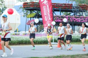 BIB: 
                            <button type="button" onclick="openModal(27910526)" class="btn btn-primary btn-sm float-right btn-popup" data-toggle="modal" data-target=".modal-high-quality">
                        <i class="fas fa-shopping-cart"></i> Add to Cart
                    </button>
                                            <button type="button" onclick="isThisMe(27910526, true)" class="btn btn-success btn-sm float-right btn-popup btn-isme hidden" data-toggle="tooltip" data-placement="bottom" title="นี่คือรูปของคุณใช่ไหม คลิกที่นี่เพื่อเอาเข้าอัลบั้ม">
                        <i class="fas fa-plus"></i> Add to album
                    </button>
                    <button type="button" onclick="isThisMe(27910526, false)" class="btn btn-warning btn-sm float-right btn-popup btn-isnotme hidden">
                        <i class="fas fa-ban"></i> Remove from album
                    </button>