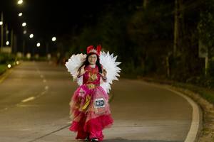 BIB: 
                            <button type="button" onclick="openModal(27906088)" class="btn btn-primary btn-sm float-right btn-popup" data-toggle="modal" data-target=".modal-high-quality">
                        <i class="fas fa-shopping-cart"></i> Add to Cart
                    </button>
                                            <button type="button" onclick="isThisMe(27906088, true)" class="btn btn-success btn-sm float-right btn-popup btn-isme hidden" data-toggle="tooltip" data-placement="bottom" title="นี่คือรูปของคุณใช่ไหม คลิกที่นี่เพื่อเอาเข้าอัลบั้ม">
                        <i class="fas fa-plus"></i> Add to album
                    </button>
                    <button type="button" onclick="isThisMe(27906088, false)" class="btn btn-warning btn-sm float-right btn-popup btn-isnotme hidden">
                        <i class="fas fa-ban"></i> Remove from album
                    </button>