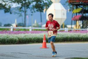 BIB: 
                            <button type="button" onclick="openModal(27909988)" class="btn btn-primary btn-sm float-right btn-popup" data-toggle="modal" data-target=".modal-high-quality">
                        <i class="fas fa-shopping-cart"></i> Add to Cart
                    </button>
                                            <button type="button" onclick="isThisMe(27909988, true)" class="btn btn-success btn-sm float-right btn-popup btn-isme hidden" data-toggle="tooltip" data-placement="bottom" title="นี่คือรูปของคุณใช่ไหม คลิกที่นี่เพื่อเอาเข้าอัลบั้ม">
                        <i class="fas fa-plus"></i> Add to album
                    </button>
                    <button type="button" onclick="isThisMe(27909988, false)" class="btn btn-warning btn-sm float-right btn-popup btn-isnotme hidden">
                        <i class="fas fa-ban"></i> Remove from album
                    </button>