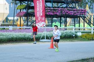 BIB: 
                            <button type="button" onclick="openModal(27908698)" class="btn btn-primary btn-sm float-right btn-popup" data-toggle="modal" data-target=".modal-high-quality">
                        <i class="fas fa-shopping-cart"></i> Add to Cart
                    </button>
                                            <button type="button" onclick="isThisMe(27908698, true)" class="btn btn-success btn-sm float-right btn-popup btn-isme hidden" data-toggle="tooltip" data-placement="bottom" title="นี่คือรูปของคุณใช่ไหม คลิกที่นี่เพื่อเอาเข้าอัลบั้ม">
                        <i class="fas fa-plus"></i> Add to album
                    </button>
                    <button type="button" onclick="isThisMe(27908698, false)" class="btn btn-warning btn-sm float-right btn-popup btn-isnotme hidden">
                        <i class="fas fa-ban"></i> Remove from album
                    </button>