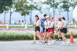 BIB: 
                            <button type="button" onclick="openModal(27910697)" class="btn btn-primary btn-sm float-right btn-popup" data-toggle="modal" data-target=".modal-high-quality">
                        <i class="fas fa-shopping-cart"></i> Add to Cart
                    </button>
                                            <button type="button" onclick="isThisMe(27910697, true)" class="btn btn-success btn-sm float-right btn-popup btn-isme hidden" data-toggle="tooltip" data-placement="bottom" title="นี่คือรูปของคุณใช่ไหม คลิกที่นี่เพื่อเอาเข้าอัลบั้ม">
                        <i class="fas fa-plus"></i> Add to album
                    </button>
                    <button type="button" onclick="isThisMe(27910697, false)" class="btn btn-warning btn-sm float-right btn-popup btn-isnotme hidden">
                        <i class="fas fa-ban"></i> Remove from album
                    </button>