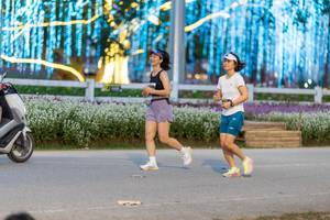 BIB: 
                            <button type="button" onclick="openModal(27907522)" class="btn btn-primary btn-sm float-right btn-popup" data-toggle="modal" data-target=".modal-high-quality">
                        <i class="fas fa-shopping-cart"></i> Add to Cart
                    </button>
                                            <button type="button" onclick="isThisMe(27907522, true)" class="btn btn-success btn-sm float-right btn-popup btn-isme hidden" data-toggle="tooltip" data-placement="bottom" title="นี่คือรูปของคุณใช่ไหม คลิกที่นี่เพื่อเอาเข้าอัลบั้ม">
                        <i class="fas fa-plus"></i> Add to album
                    </button>
                    <button type="button" onclick="isThisMe(27907522, false)" class="btn btn-warning btn-sm float-right btn-popup btn-isnotme hidden">
                        <i class="fas fa-ban"></i> Remove from album
                    </button>