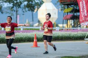 BIB: 
                            <button type="button" onclick="openModal(27909299)" class="btn btn-primary btn-sm float-right btn-popup" data-toggle="modal" data-target=".modal-high-quality">
                        <i class="fas fa-shopping-cart"></i> Add to Cart
                    </button>
                                            <button type="button" onclick="isThisMe(27909299, true)" class="btn btn-success btn-sm float-right btn-popup btn-isme hidden" data-toggle="tooltip" data-placement="bottom" title="นี่คือรูปของคุณใช่ไหม คลิกที่นี่เพื่อเอาเข้าอัลบั้ม">
                        <i class="fas fa-plus"></i> Add to album
                    </button>
                    <button type="button" onclick="isThisMe(27909299, false)" class="btn btn-warning btn-sm float-right btn-popup btn-isnotme hidden">
                        <i class="fas fa-ban"></i> Remove from album
                    </button>