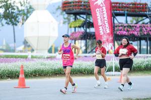 BIB: 
                            <button type="button" onclick="openModal(27910376)" class="btn btn-primary btn-sm float-right btn-popup" data-toggle="modal" data-target=".modal-high-quality">
                        <i class="fas fa-shopping-cart"></i> Add to Cart
                    </button>
                                            <button type="button" onclick="isThisMe(27910376, true)" class="btn btn-success btn-sm float-right btn-popup btn-isme hidden" data-toggle="tooltip" data-placement="bottom" title="นี่คือรูปของคุณใช่ไหม คลิกที่นี่เพื่อเอาเข้าอัลบั้ม">
                        <i class="fas fa-plus"></i> Add to album
                    </button>
                    <button type="button" onclick="isThisMe(27910376, false)" class="btn btn-warning btn-sm float-right btn-popup btn-isnotme hidden">
                        <i class="fas fa-ban"></i> Remove from album
                    </button>