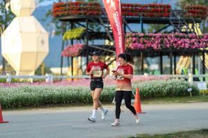 BIB: 
                            <button type="button" onclick="openModal(27909535)" class="btn btn-primary btn-sm float-right btn-popup" data-toggle="modal" data-target=".modal-high-quality">
                        <i class="fas fa-shopping-cart"></i> Add to Cart
                    </button>
                                            <button type="button" onclick="isThisMe(27909535, true)" class="btn btn-success btn-sm float-right btn-popup btn-isme hidden" data-toggle="tooltip" data-placement="bottom" title="นี่คือรูปของคุณใช่ไหม คลิกที่นี่เพื่อเอาเข้าอัลบั้ม">
                        <i class="fas fa-plus"></i> Add to album
                    </button>
                    <button type="button" onclick="isThisMe(27909535, false)" class="btn btn-warning btn-sm float-right btn-popup btn-isnotme hidden">
                        <i class="fas fa-ban"></i> Remove from album
                    </button>