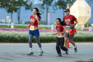 BIB: 
                            <button type="button" onclick="openModal(27909604)" class="btn btn-primary btn-sm float-right btn-popup" data-toggle="modal" data-target=".modal-high-quality">
                        <i class="fas fa-shopping-cart"></i> Add to Cart
                    </button>
                                            <button type="button" onclick="isThisMe(27909604, true)" class="btn btn-success btn-sm float-right btn-popup btn-isme hidden" data-toggle="tooltip" data-placement="bottom" title="นี่คือรูปของคุณใช่ไหม คลิกที่นี่เพื่อเอาเข้าอัลบั้ม">
                        <i class="fas fa-plus"></i> Add to album
                    </button>
                    <button type="button" onclick="isThisMe(27909604, false)" class="btn btn-warning btn-sm float-right btn-popup btn-isnotme hidden">
                        <i class="fas fa-ban"></i> Remove from album
                    </button>