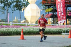 BIB: 
                            <button type="button" onclick="openModal(27909573)" class="btn btn-primary btn-sm float-right btn-popup" data-toggle="modal" data-target=".modal-high-quality">
                        <i class="fas fa-shopping-cart"></i> Add to Cart
                    </button>
                                            <button type="button" onclick="isThisMe(27909573, true)" class="btn btn-success btn-sm float-right btn-popup btn-isme hidden" data-toggle="tooltip" data-placement="bottom" title="นี่คือรูปของคุณใช่ไหม คลิกที่นี่เพื่อเอาเข้าอัลบั้ม">
                        <i class="fas fa-plus"></i> Add to album
                    </button>
                    <button type="button" onclick="isThisMe(27909573, false)" class="btn btn-warning btn-sm float-right btn-popup btn-isnotme hidden">
                        <i class="fas fa-ban"></i> Remove from album
                    </button>