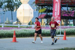 BIB: 
                            <button type="button" onclick="openModal(27909045)" class="btn btn-primary btn-sm float-right btn-popup" data-toggle="modal" data-target=".modal-high-quality">
                        <i class="fas fa-shopping-cart"></i> Add to Cart
                    </button>
                                            <button type="button" onclick="isThisMe(27909045, true)" class="btn btn-success btn-sm float-right btn-popup btn-isme hidden" data-toggle="tooltip" data-placement="bottom" title="นี่คือรูปของคุณใช่ไหม คลิกที่นี่เพื่อเอาเข้าอัลบั้ม">
                        <i class="fas fa-plus"></i> Add to album
                    </button>
                    <button type="button" onclick="isThisMe(27909045, false)" class="btn btn-warning btn-sm float-right btn-popup btn-isnotme hidden">
                        <i class="fas fa-ban"></i> Remove from album
                    </button>