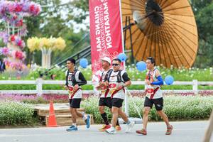 BIB: 
                            <button type="button" onclick="openModal(27911166)" class="btn btn-primary btn-sm float-right btn-popup" data-toggle="modal" data-target=".modal-high-quality">
                        <i class="fas fa-shopping-cart"></i> Add to Cart
                    </button>
                                            <button type="button" onclick="isThisMe(27911166, true)" class="btn btn-success btn-sm float-right btn-popup btn-isme hidden" data-toggle="tooltip" data-placement="bottom" title="นี่คือรูปของคุณใช่ไหม คลิกที่นี่เพื่อเอาเข้าอัลบั้ม">
                        <i class="fas fa-plus"></i> Add to album
                    </button>
                    <button type="button" onclick="isThisMe(27911166, false)" class="btn btn-warning btn-sm float-right btn-popup btn-isnotme hidden">
                        <i class="fas fa-ban"></i> Remove from album
                    </button>