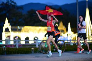 BIB: 
                            <button type="button" onclick="openModal(27833389)" class="btn btn-primary btn-sm float-right btn-popup" data-toggle="modal" data-target=".modal-high-quality">
                        <i class="fas fa-shopping-cart"></i> Add to Cart
                    </button>
                                            <button type="button" onclick="isThisMe(27833389, true)" class="btn btn-success btn-sm float-right btn-popup btn-isme hidden" data-toggle="tooltip" data-placement="bottom" title="นี่คือรูปของคุณใช่ไหม คลิกที่นี่เพื่อเอาเข้าอัลบั้ม">
                        <i class="fas fa-plus"></i> Add to album
                    </button>
                    <button type="button" onclick="isThisMe(27833389, false)" class="btn btn-warning btn-sm float-right btn-popup btn-isnotme hidden">
                        <i class="fas fa-ban"></i> Remove from album
                    </button>