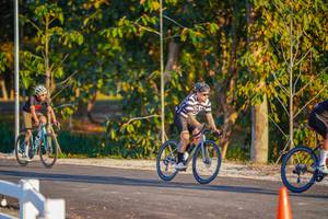 BIB: 
                            <button type="button" onclick="openModal(26161340)" class="btn btn-primary btn-sm float-right btn-popup" data-toggle="modal" data-target=".modal-high-quality">
                        <i class="fas fa-shopping-cart"></i> Add to Cart
                    </button>
                                            <button type="button" onclick="isThisMe(26161340, true)" class="btn btn-success btn-sm float-right btn-popup btn-isme hidden" data-toggle="tooltip" data-placement="bottom" title="นี่คือรูปของคุณใช่ไหม คลิกที่นี่เพื่อเอาเข้าอัลบั้ม">
                        <i class="fas fa-plus"></i> Add to album
                    </button>
                    <button type="button" onclick="isThisMe(26161340, false)" class="btn btn-warning btn-sm float-right btn-popup btn-isnotme hidden">
                        <i class="fas fa-ban"></i> Remove from album
                    </button>