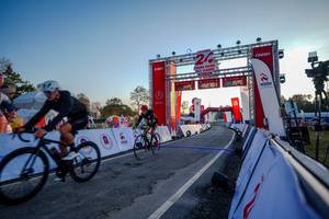 BIB: 
                            <button type="button" onclick="openModal(26154767)" class="btn btn-primary btn-sm float-right btn-popup" data-toggle="modal" data-target=".modal-high-quality">
                        <i class="fas fa-shopping-cart"></i> Add to Cart
                    </button>
                                            <button type="button" onclick="isThisMe(26154767, true)" class="btn btn-success btn-sm float-right btn-popup btn-isme hidden" data-toggle="tooltip" data-placement="bottom" title="นี่คือรูปของคุณใช่ไหม คลิกที่นี่เพื่อเอาเข้าอัลบั้ม">
                        <i class="fas fa-plus"></i> Add to album
                    </button>
                    <button type="button" onclick="isThisMe(26154767, false)" class="btn btn-warning btn-sm float-right btn-popup btn-isnotme hidden">
                        <i class="fas fa-ban"></i> Remove from album
                    </button>