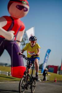 BIB: 
                            <button type="button" onclick="openModal(26159743)" class="btn btn-primary btn-sm float-right btn-popup" data-toggle="modal" data-target=".modal-high-quality">
                        <i class="fas fa-shopping-cart"></i> Add to Cart
                    </button>
                                            <button type="button" onclick="isThisMe(26159743, true)" class="btn btn-success btn-sm float-right btn-popup btn-isme hidden" data-toggle="tooltip" data-placement="bottom" title="นี่คือรูปของคุณใช่ไหม คลิกที่นี่เพื่อเอาเข้าอัลบั้ม">
                        <i class="fas fa-plus"></i> Add to album
                    </button>
                    <button type="button" onclick="isThisMe(26159743, false)" class="btn btn-warning btn-sm float-right btn-popup btn-isnotme hidden">
                        <i class="fas fa-ban"></i> Remove from album
                    </button>