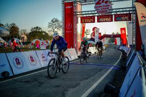 BIB: 
                            <button type="button" onclick="openModal(26154804)" class="btn btn-primary btn-sm float-right btn-popup" data-toggle="modal" data-target=".modal-high-quality">
                        <i class="fas fa-shopping-cart"></i> Add to Cart
                    </button>
                                            <button type="button" onclick="isThisMe(26154804, true)" class="btn btn-success btn-sm float-right btn-popup btn-isme hidden" data-toggle="tooltip" data-placement="bottom" title="นี่คือรูปของคุณใช่ไหม คลิกที่นี่เพื่อเอาเข้าอัลบั้ม">
                        <i class="fas fa-plus"></i> Add to album
                    </button>
                    <button type="button" onclick="isThisMe(26154804, false)" class="btn btn-warning btn-sm float-right btn-popup btn-isnotme hidden">
                        <i class="fas fa-ban"></i> Remove from album
                    </button>